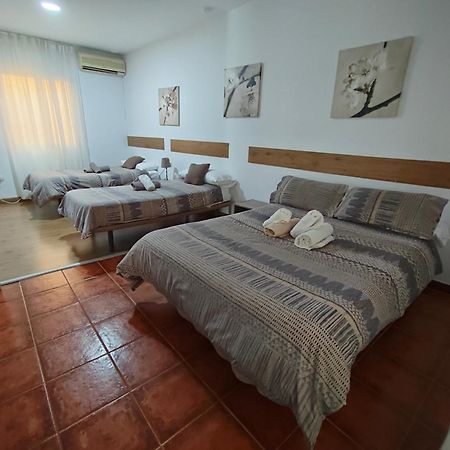Hostal Puerto De Santa Maria إل بويرتو دي سانتا ماريا المظهر الخارجي الصورة