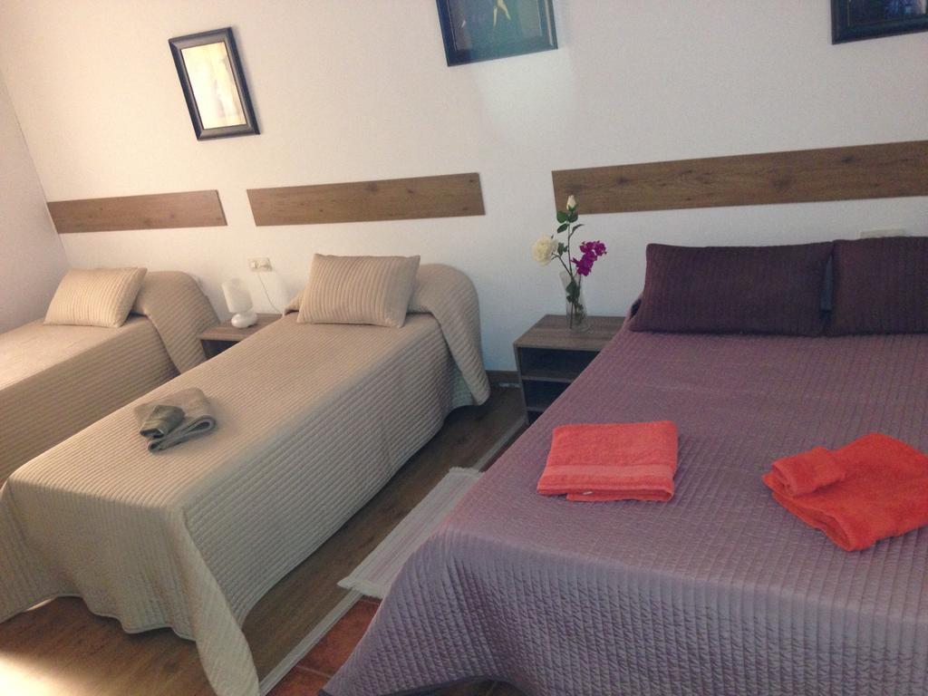 Hostal Puerto De Santa Maria إل بويرتو دي سانتا ماريا المظهر الخارجي الصورة