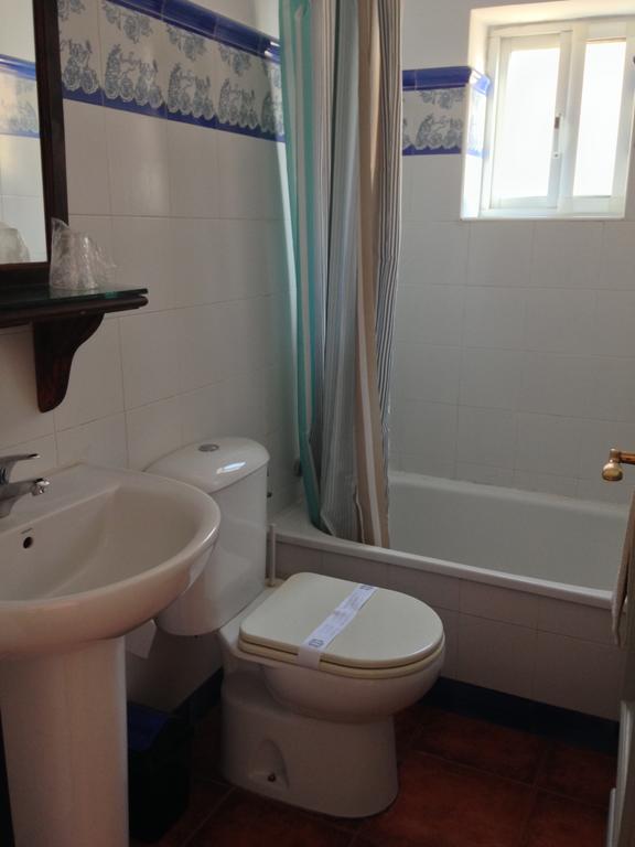 Hostal Puerto De Santa Maria إل بويرتو دي سانتا ماريا المظهر الخارجي الصورة