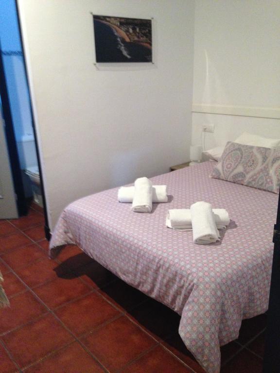 Hostal Puerto De Santa Maria إل بويرتو دي سانتا ماريا المظهر الخارجي الصورة